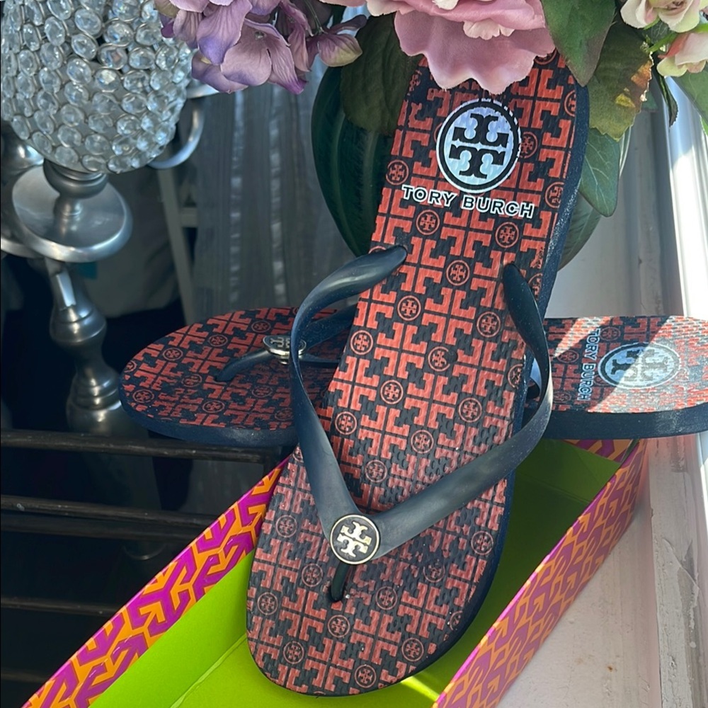 Tory Burch Patterned Flip Flops in Red and Navy size 10